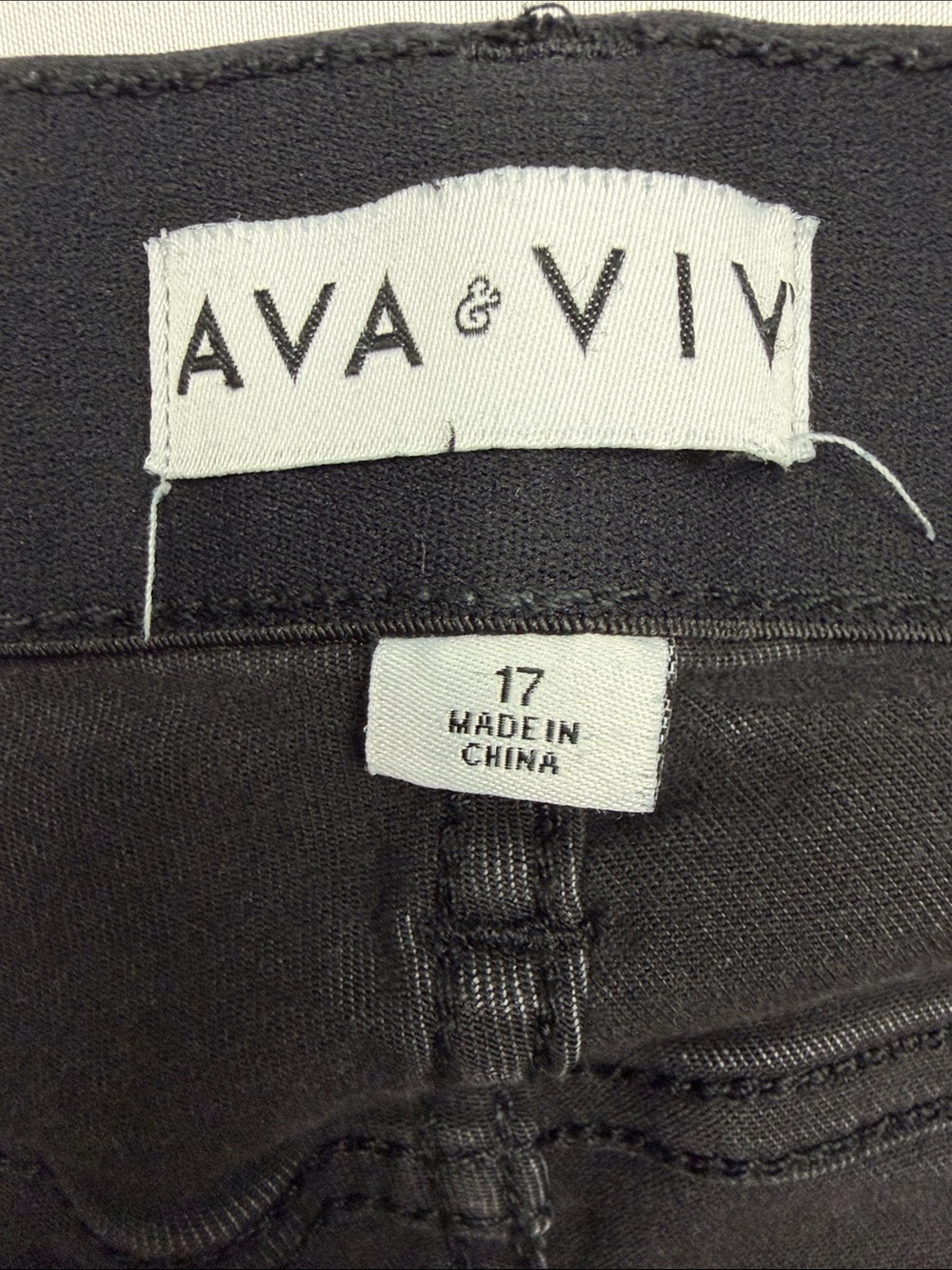 Ava & Viv Black Mid Rise Skinny Jeans with Frayed Hem - Picture 4 of 9